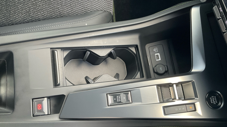 Peugeot 408 158kW GT 58kWh 5dr Auto Electric Hatchback